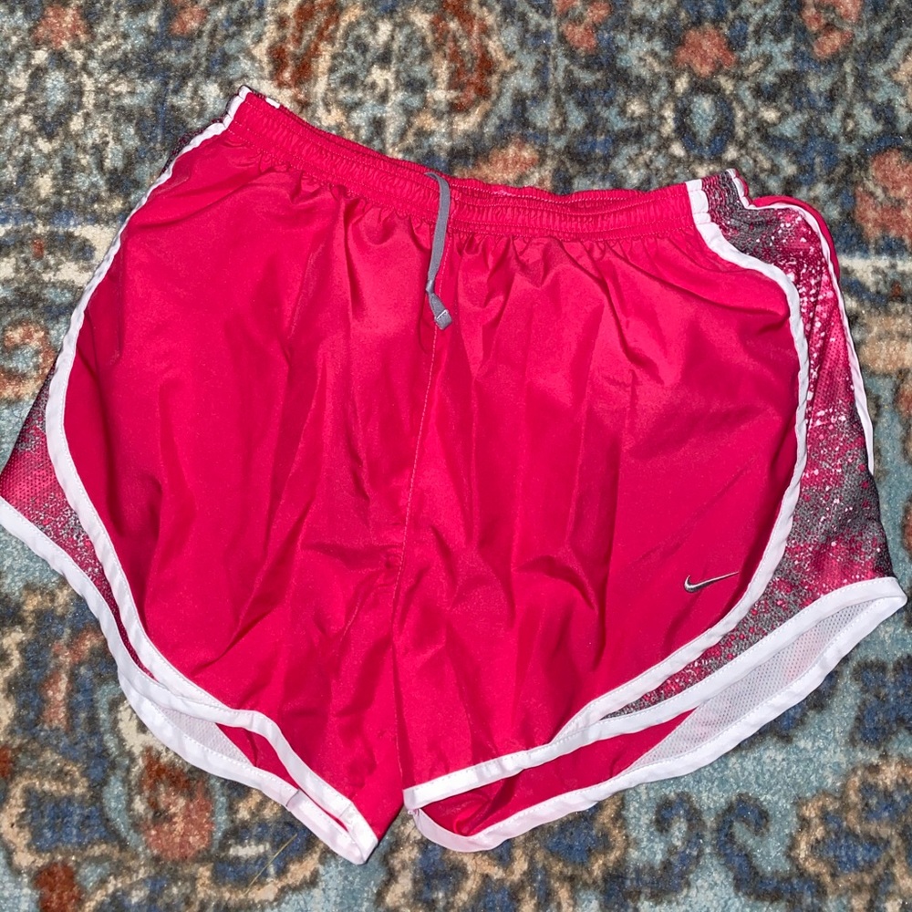 nike shorts (pink/white)